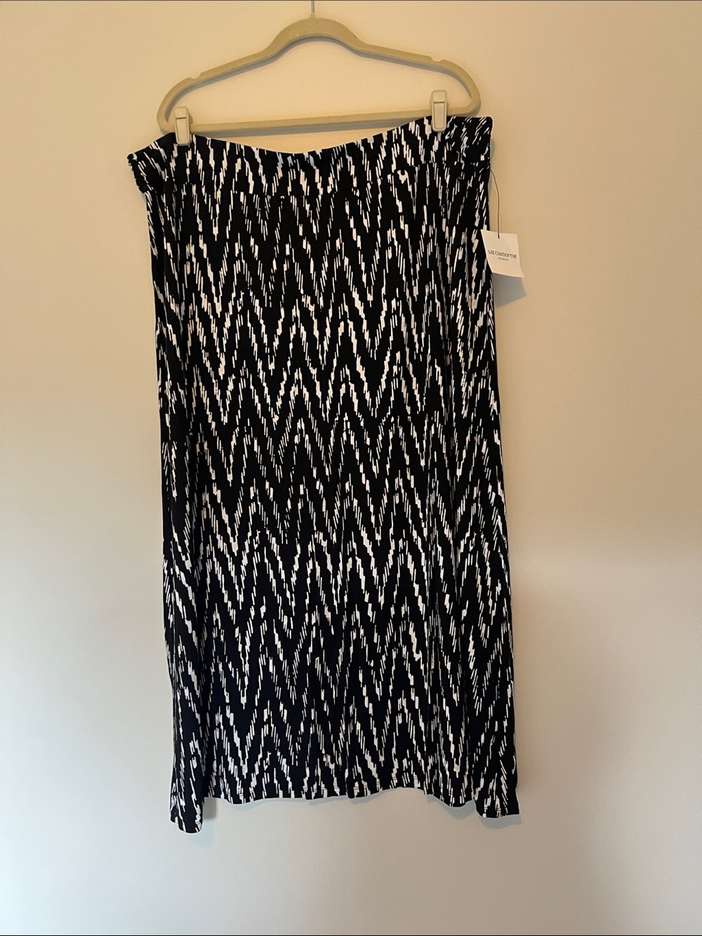 Liz Claiborne Black and White Maxi Skirt